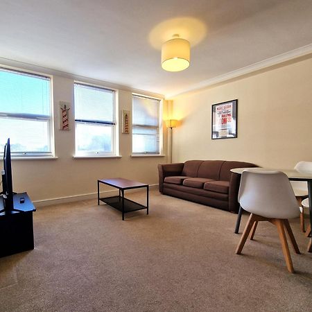 Old Town Apartments Swindon Dış mekan fotoğraf