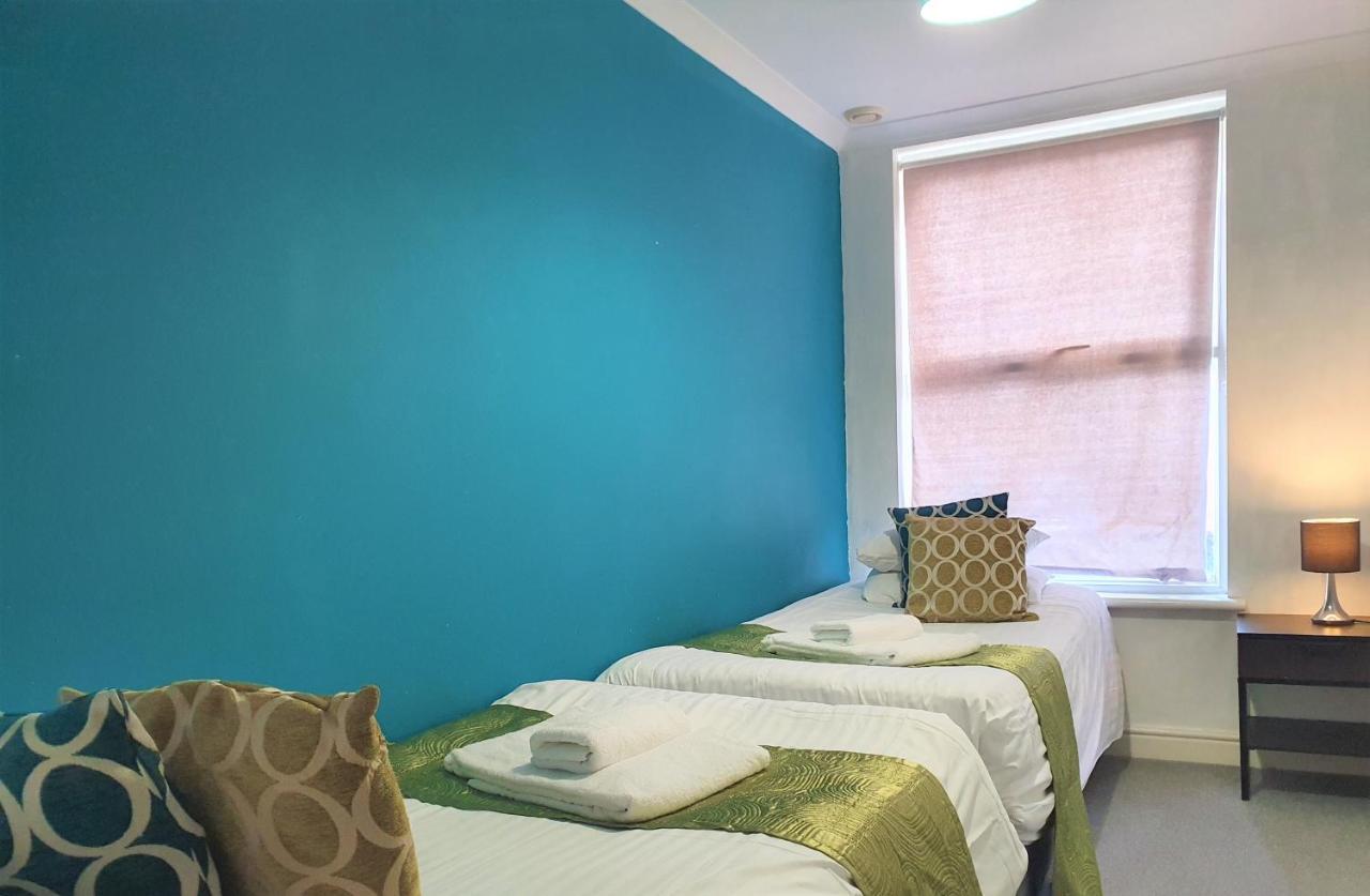 Old Town Apartments Swindon Dış mekan fotoğraf