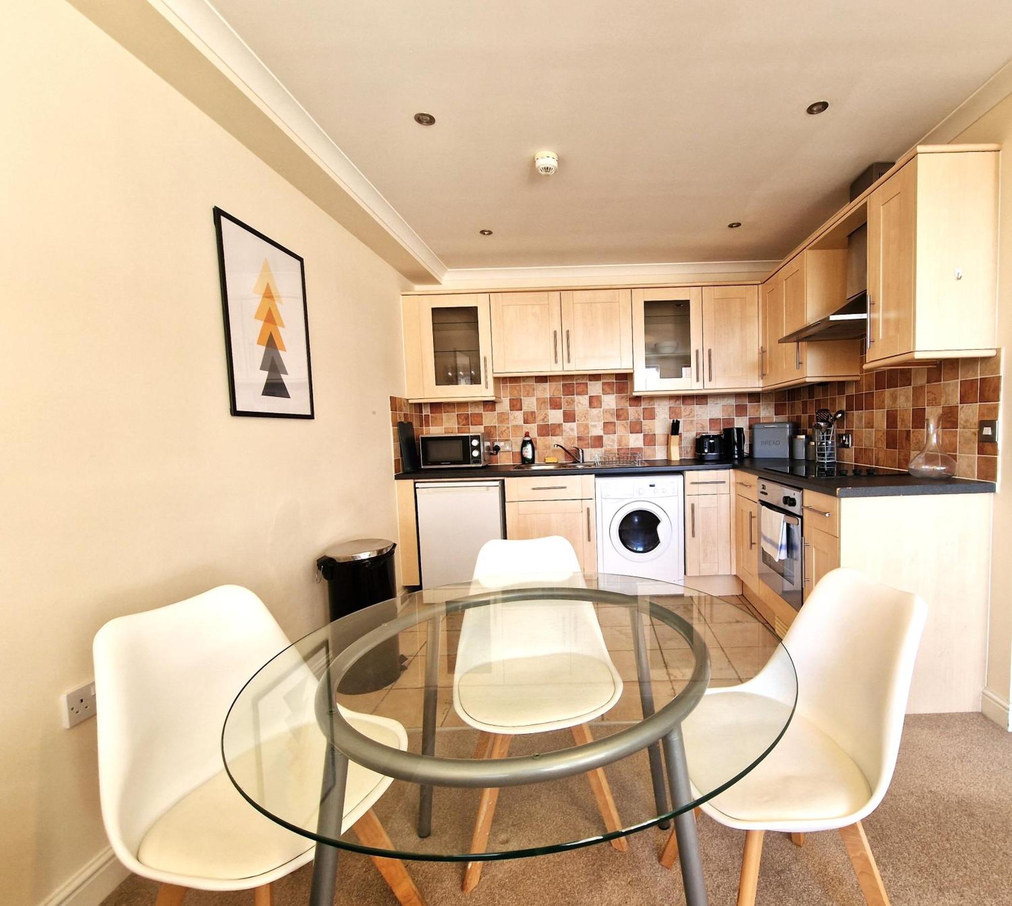 Old Town Apartments Swindon Dış mekan fotoğraf